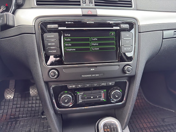 Skoda Superb 17 of 19