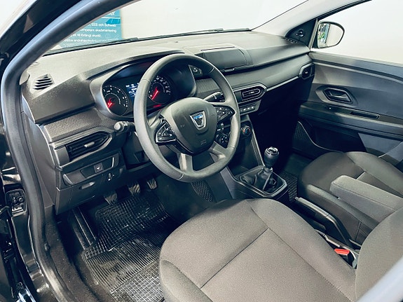 Dacia Sandero 5 of 11