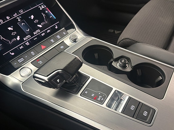 Audi A6 25 of 30
