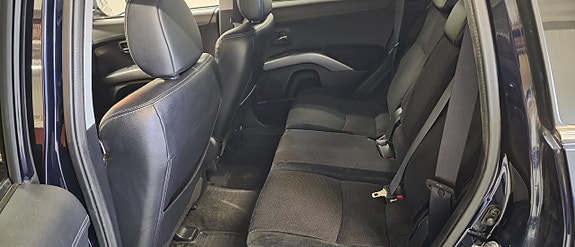 Mitsubishi Outlander 17 of 17