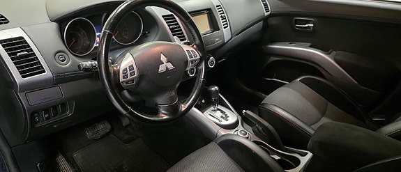 Mitsubishi Outlander 15 of 17