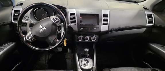 Mitsubishi Outlander 11 of 17