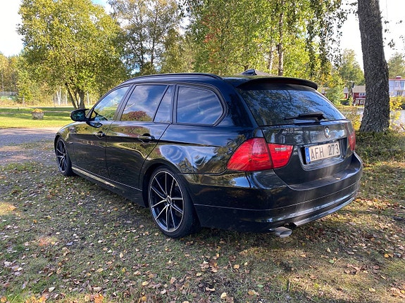 BMW 318d 4 of 8