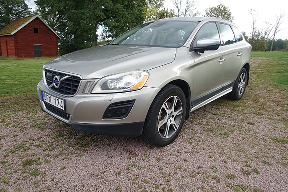 Volvo XC60 19 of 30