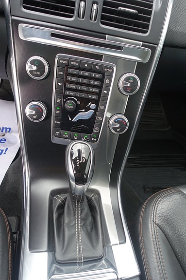 Volvo XC60 18 of 30