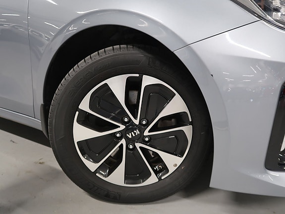 Kia Ceed 12 of 30