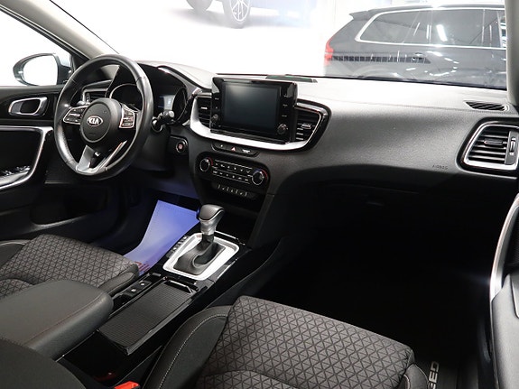 Kia Ceed 18 of 30