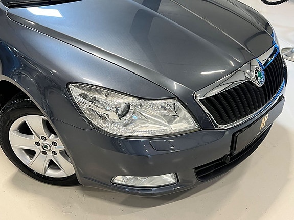 Skoda Octavia 5 of 13