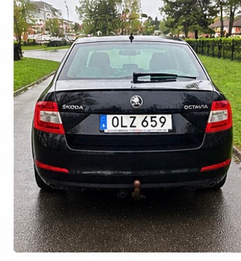 Skoda Octavia 2 of 3