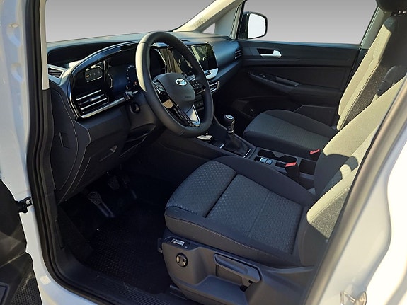 Ford Transit Connect 10 of 10