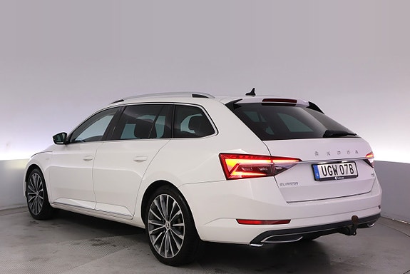 Skoda Superb 4 of 27