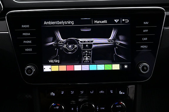 Skoda Superb 19 of 27