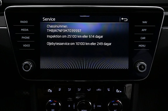 Skoda Superb 21 of 27