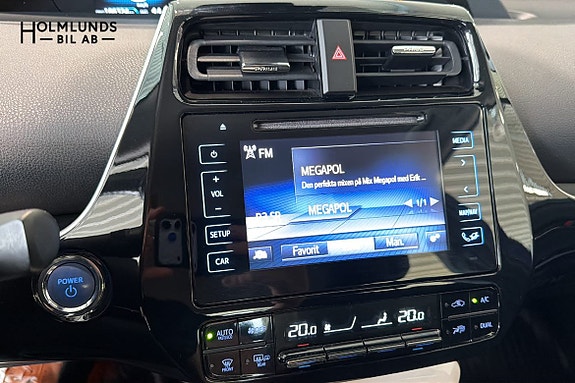 Toyota Prius 10 of 13