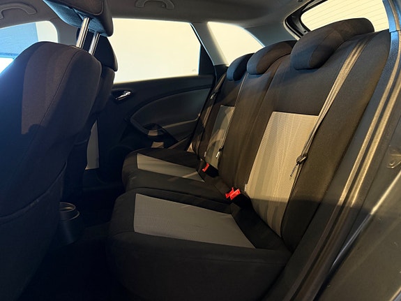Seat Ibiza 9 of 15