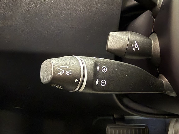 Tesla Model S 15 of 17