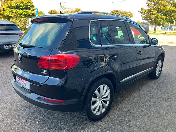 Volkswagen Tiguan 4 of 22