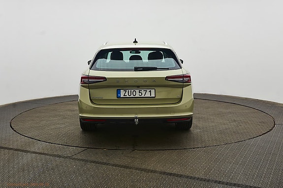 Skoda Superb 3 of 15
