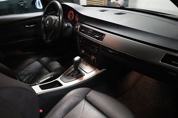 BMW 335i 10 of 14