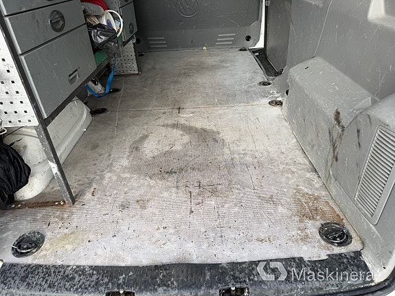 Volkswagen Transporter 5 of 12