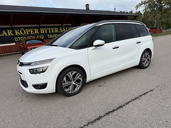 Citroen Grand C4 Picasso 2 of 9