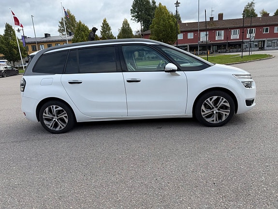 Citroen Grand C4 Picasso 4 of 9
