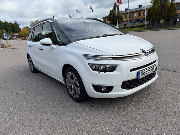 Citroen Grand C4 Picasso 3 of 9