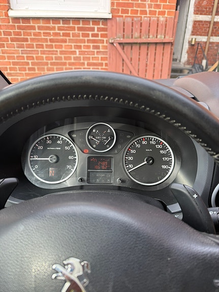 Peugeot Partner 6 of 9