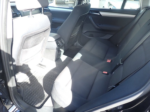 BMW X3 9 of 10