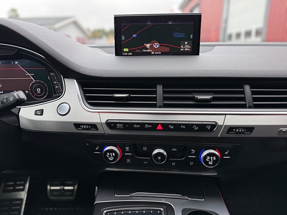 Audi Q7 24 of 28