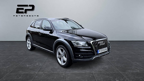 Audi Q5 2 of 7