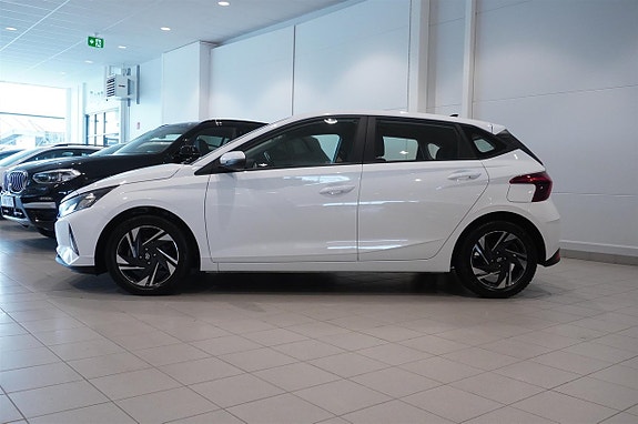 Hyundai i20 4 of 13