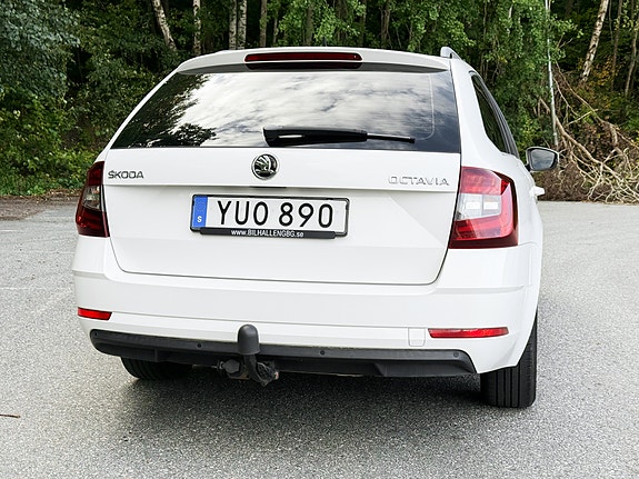 Skoda Octavia 5 of 13