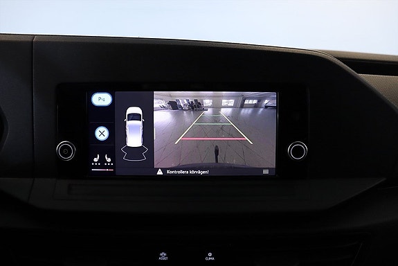 Volkswagen Caddy 12 of 14