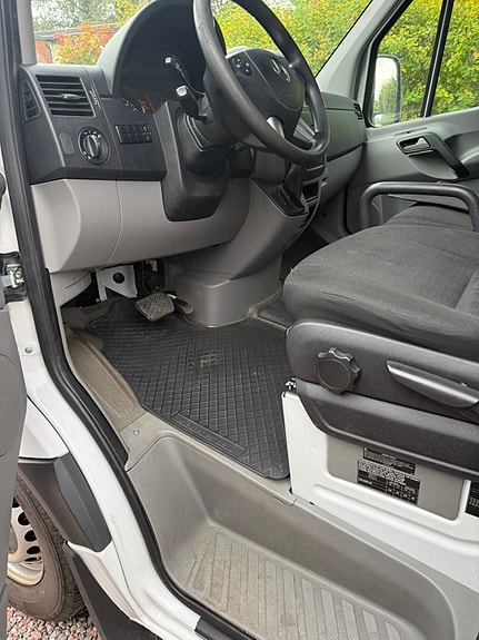 Mercedes-Benz Sprinter 316 24 of 30