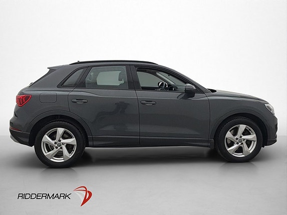 Audi Q3 9 of 30