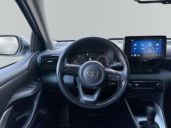 Toyota Yaris 9 of 13