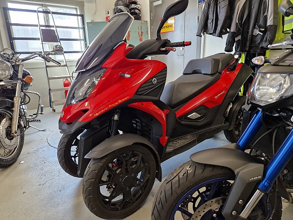 Quadro 4S Nyservad | kan köras på B-kort 2 of 8