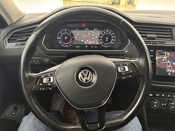 Volkswagen Tiguan Allspace 7 of 24