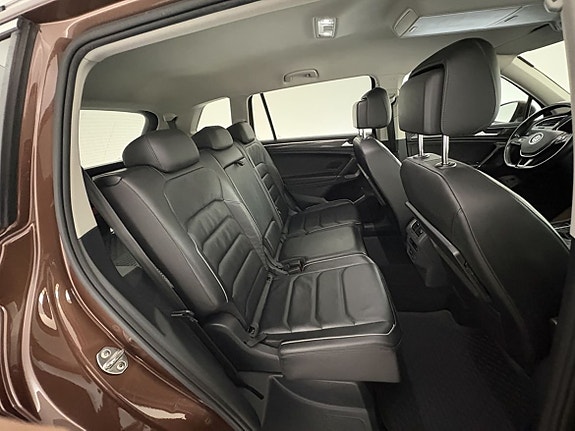 Volkswagen Tiguan Allspace 21 of 24