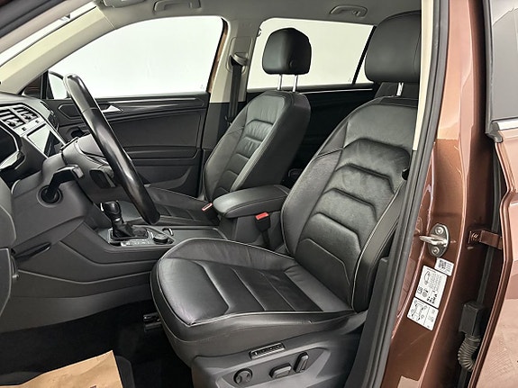 Volkswagen Tiguan Allspace 12 of 24