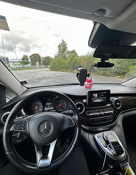 Mercedes-Benz V250 d 10 of 10