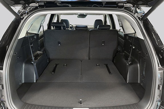 Kia Sorento 14 of 24
