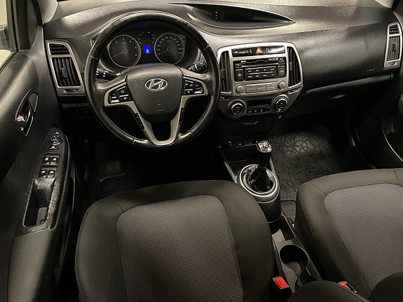 Hyundai i20 6 of 8