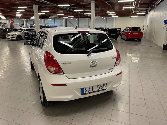 Hyundai i20 8 of 8