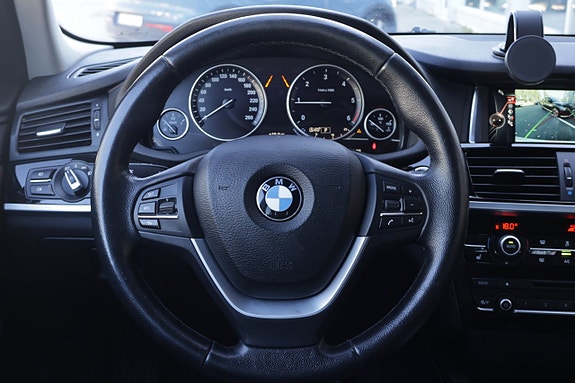 BMW X3 26 of 30