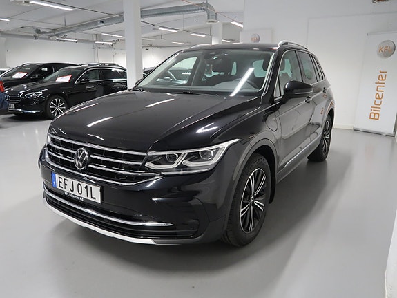 Volkswagen Tiguan 9 of 30