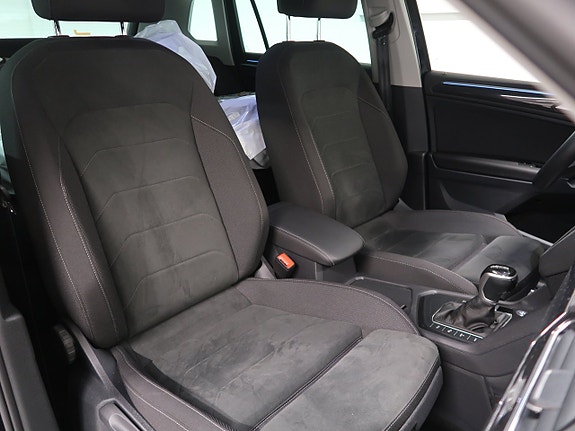 Volkswagen Tiguan 23 of 30