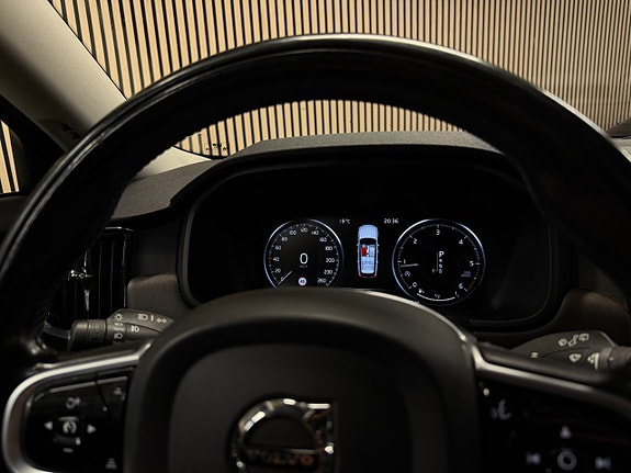 Volvo V90 Cross Country 26 of 30