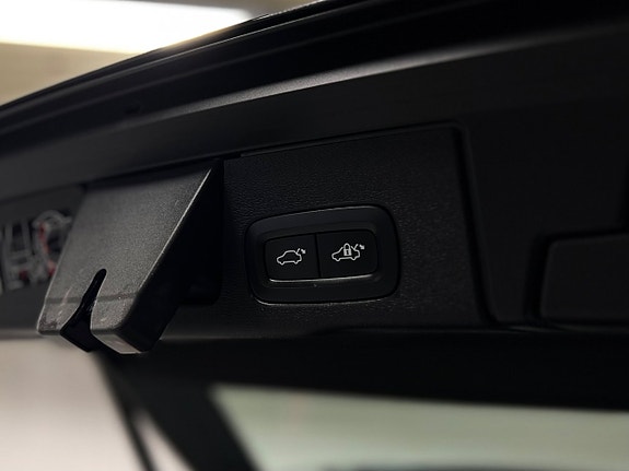 Volvo V90 Cross Country 27 of 30